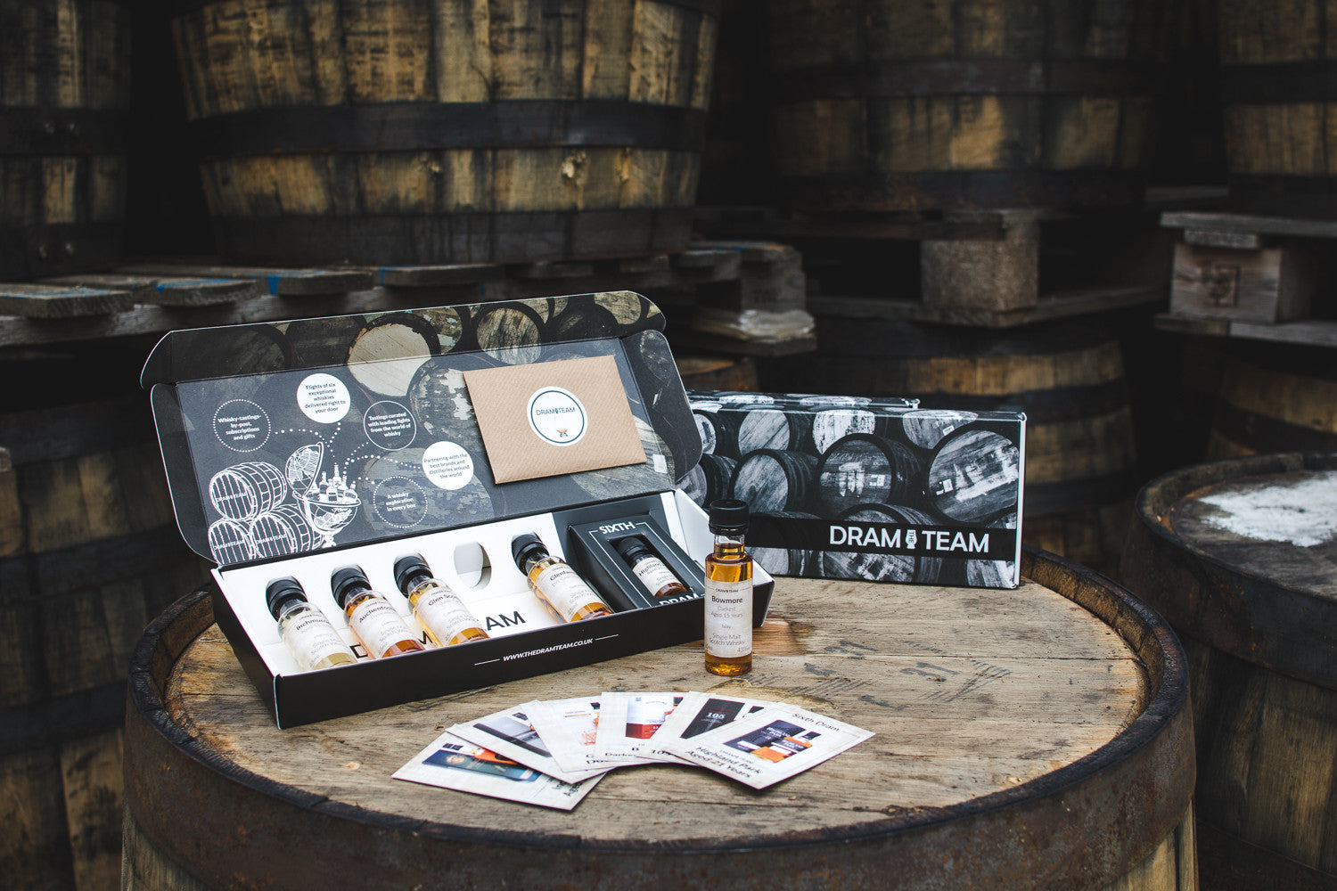 The Deluxe Edition - 21 Dram Whisky tasting in a Gift Box with QR